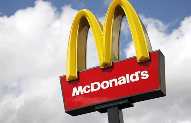 Акции McDonald’s обвалились на 9% после массового отравления