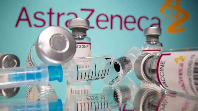 ВОЗ считает, что тромбоз после прививок AstraZeneca возникает сам по себе