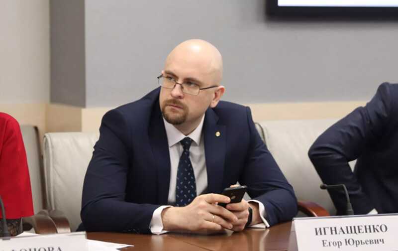 Судебный произвол: заместитель главы Суддепа превратил государственные строительные проекты в семейное предприятие