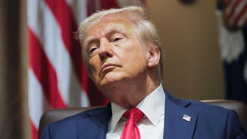 Трамп выражает готовность обсудить уступку Крыма в обмен на мирное соглашение с Москвой