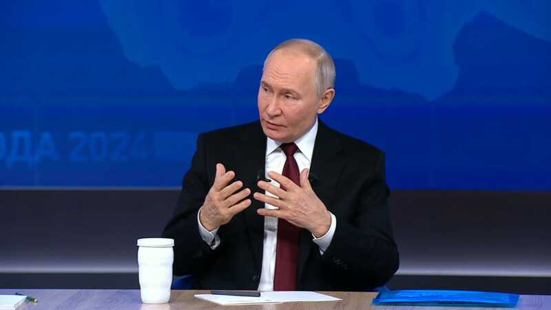 Путин с трудом избегал резких выражений, обсуждая «новые элиты» и «героев СВО»