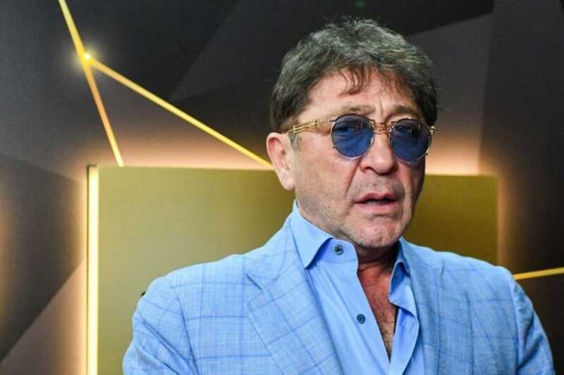 Григорий Лепс сорвался на журналистов из-за слухов об отмене свадьбы с Авророй Кибой
