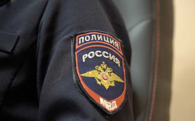В Кирове полицейские по ошибке приняли прохожего за подозреваемого и нанесли ему травмы, сломав рёбра