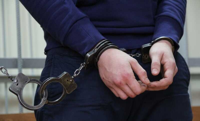 Прокурора из Северной Осетии приговорили к 4,5 годам лишения свободы за изнасилование, совершенное в рабочем кабинете